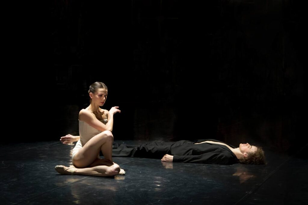 Radio & Juliet, Photo by Tiberiu Marta