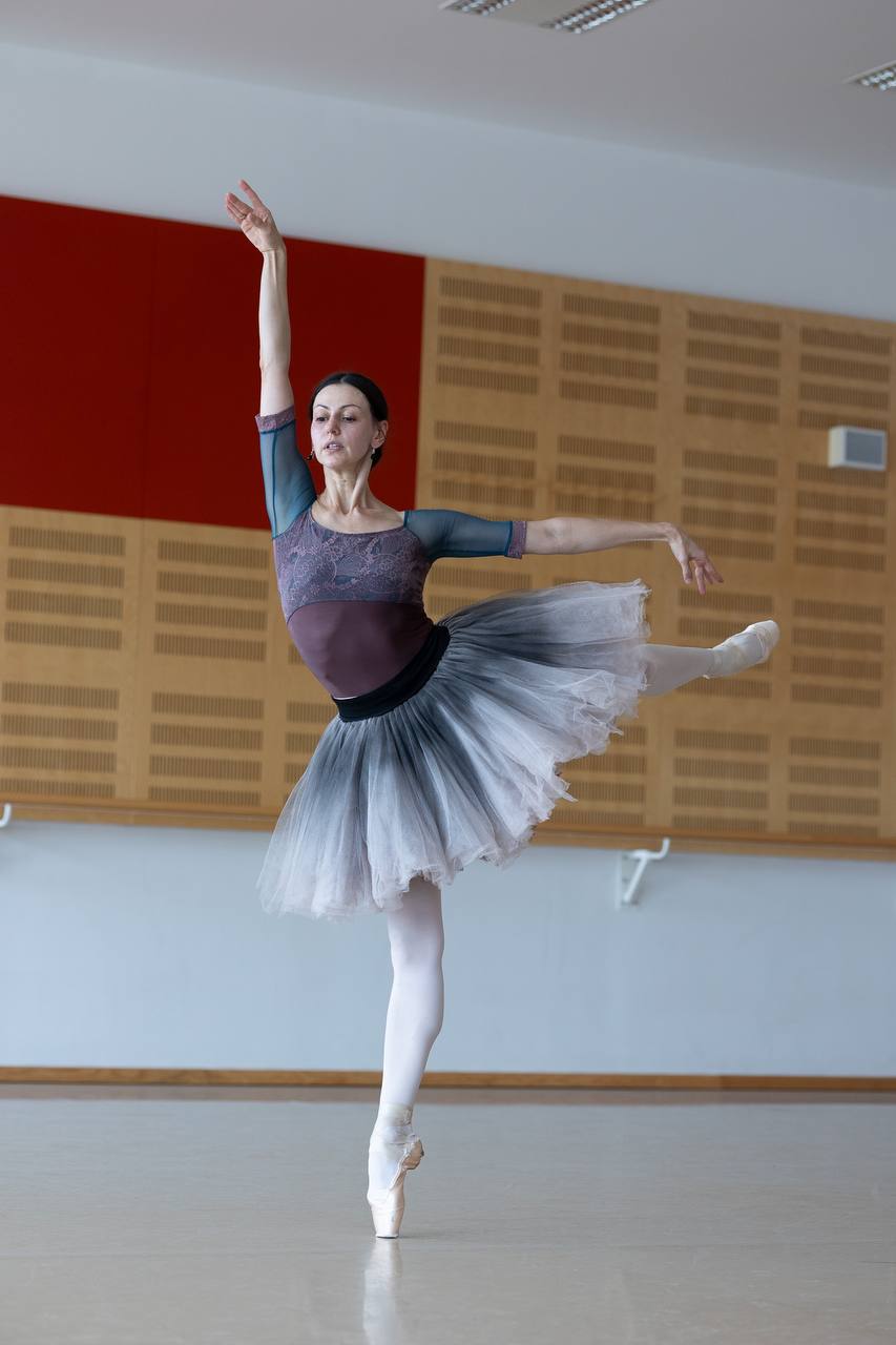 Photo by Masha Kulch